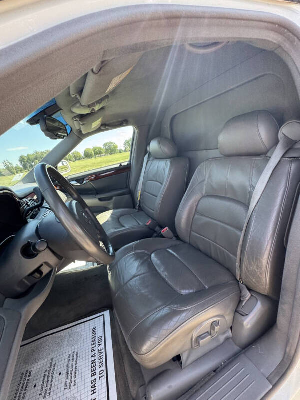 2004 Cadillac Deville Professional