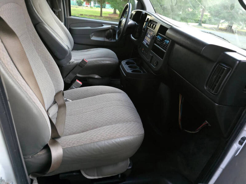 2015 Chevrolet Express LT 3500