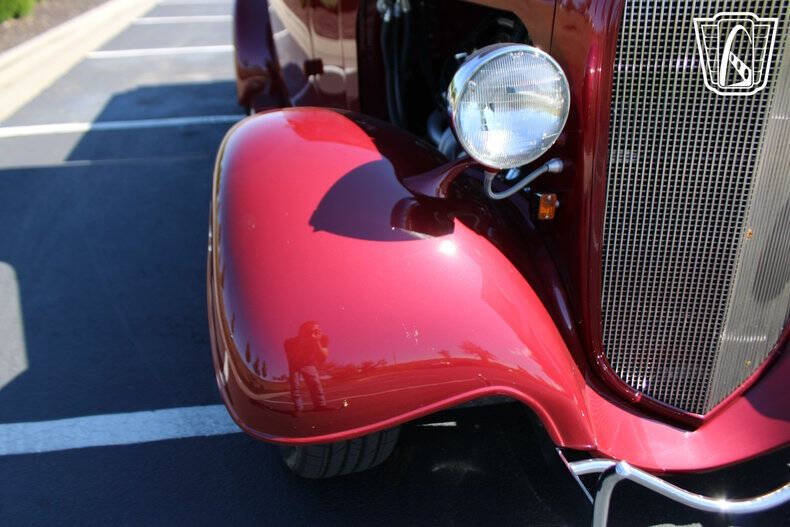 1934 Chevrolet Apache