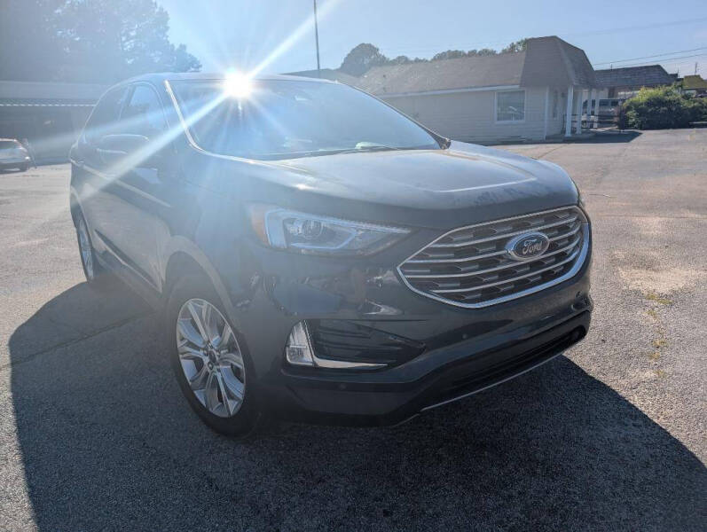 2022 Ford Edge Titanium