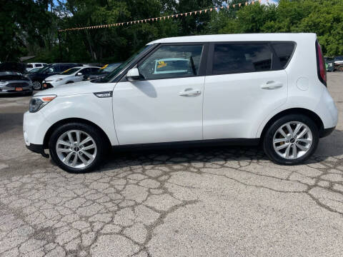 2019 Kia Soul +