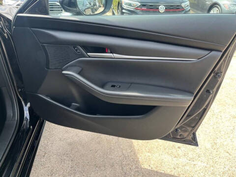 2022 Mazda Mazda3 Hatchback Select