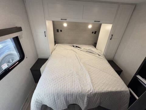 2026 Venture RV Sienna 311VDB