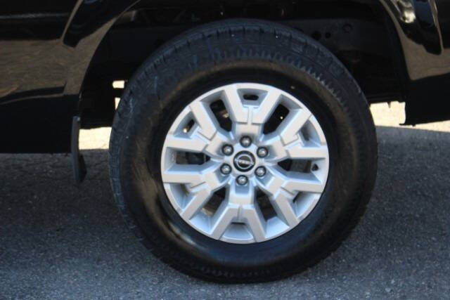 2022 Nissan Frontier SV