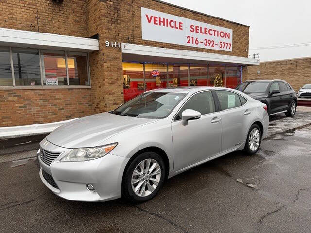 2014 Lexus ES 300h