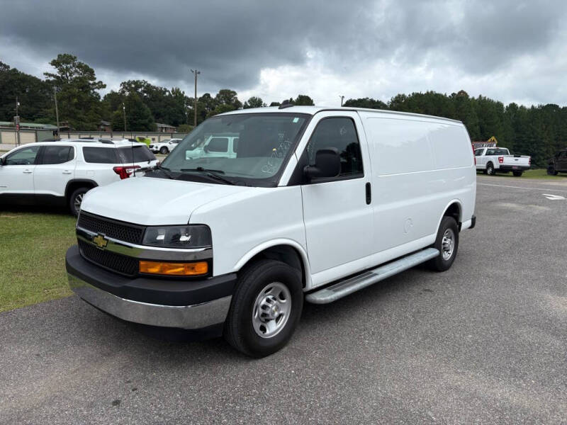 2023 Chevrolet Express 2500