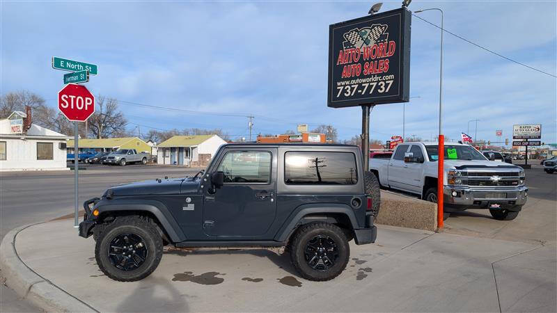 2017 Jeep Wrangler Willys Wheeler
