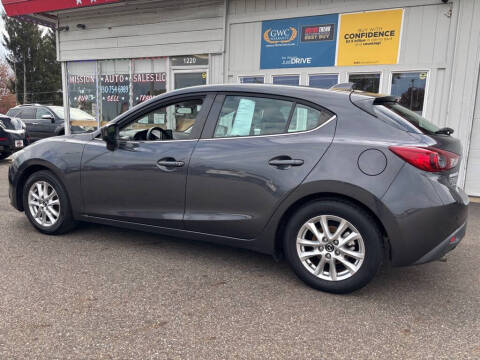 2015 Mazda MAZDA3 i Touring