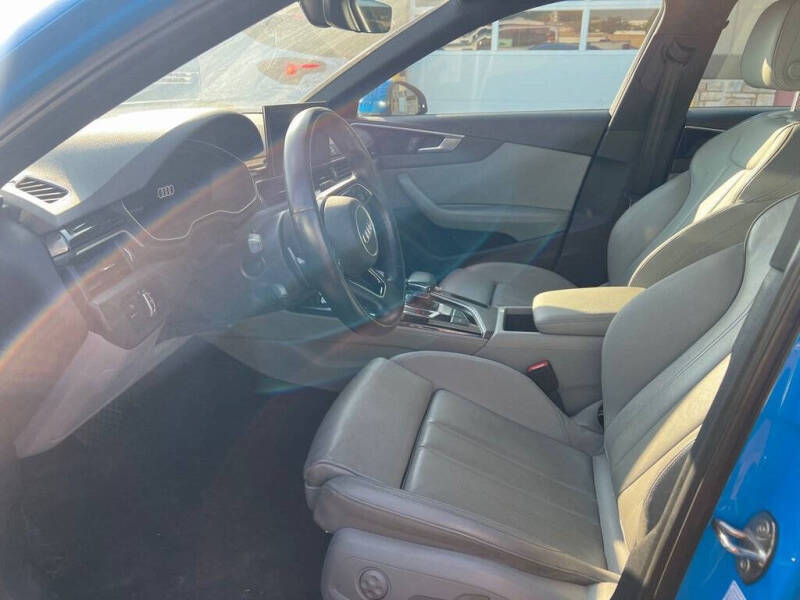 2022 Audi A4 quattro S line Prem Plus 45 TFSI