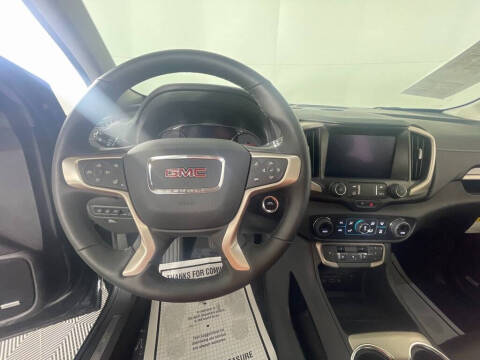 2023 GMC Terrain Denali