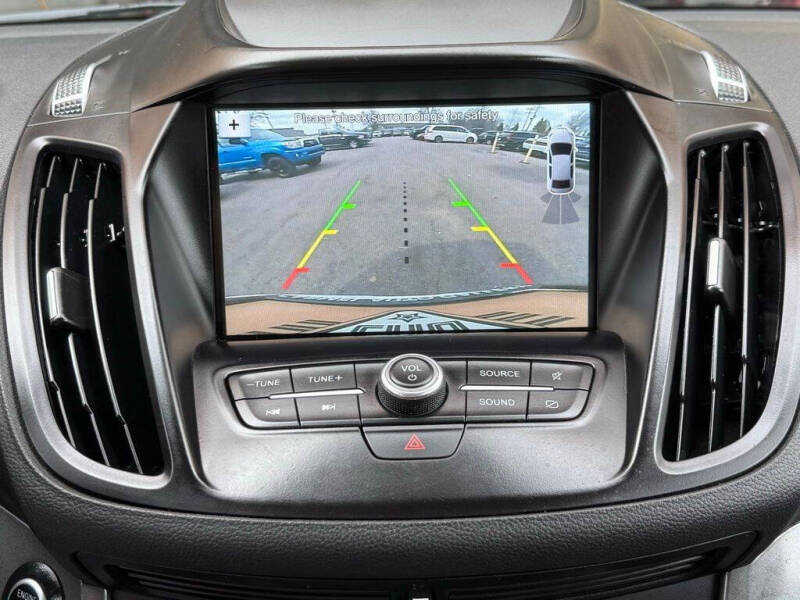 2019 Ford Escape SE