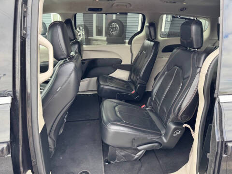 2018 Chrysler Pacifica Touring L