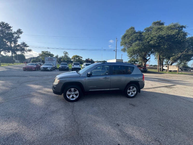 2011 Jeep Compass Sport