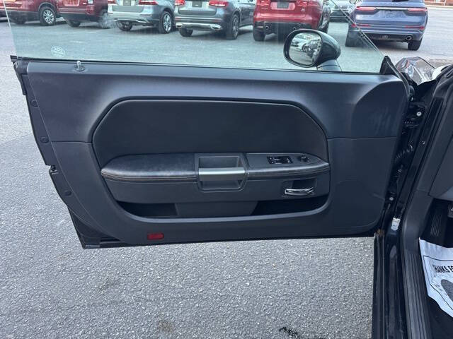 2014 Dodge Challenger SXT