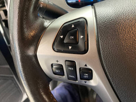 2013 Ford Taurus SEL