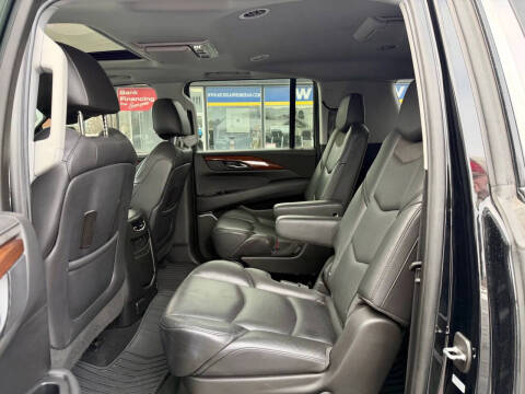 2018 Cadillac Escalade ESV Premium Luxury