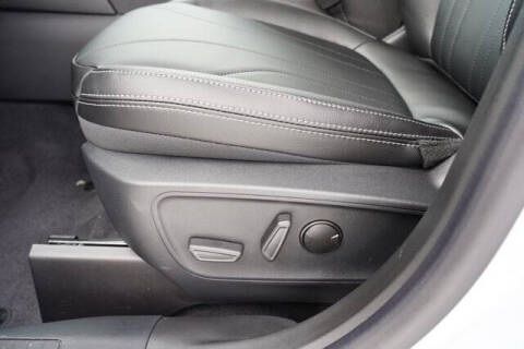 2026 Ford Escape Hybrid Platinum