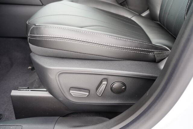 2026 Ford Escape Hybrid Platinum