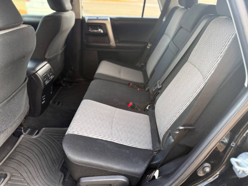 2016 Toyota 4Runner SR5