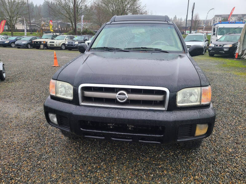 2004 Nissan Pathfinder SE