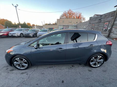 2016 Kia Forte5 LX