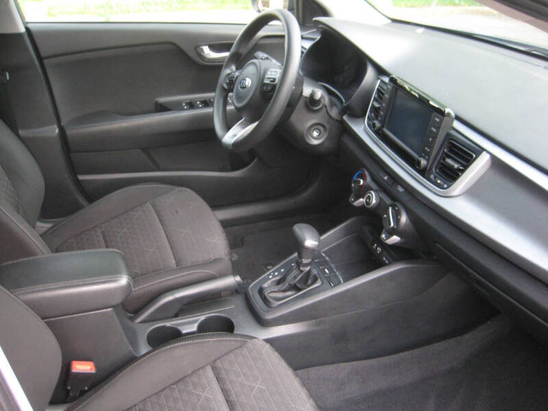 2020 Kia Rio 5-Door S