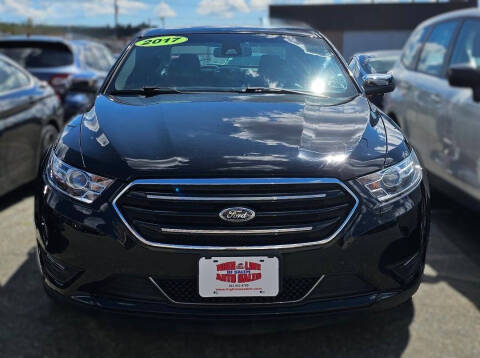 2017 Ford Taurus Limited