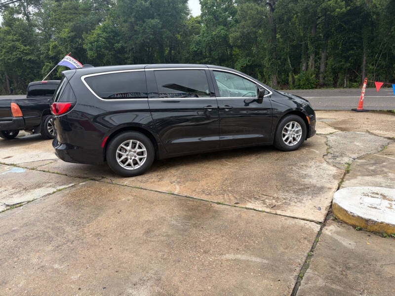 2017 Chrysler Pacifica Touring