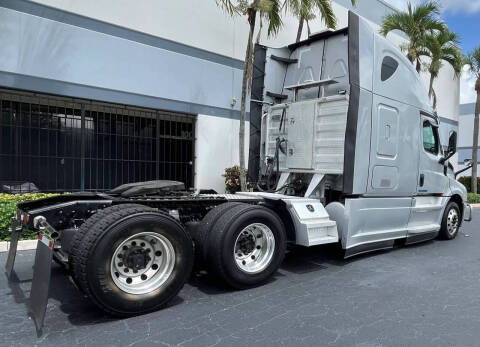 2021 Freightliner Cascadia