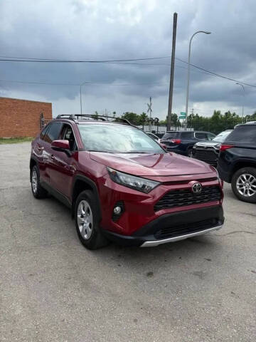 2019 Toyota RAV4 LE