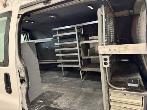 2016 GMC Savana 2500