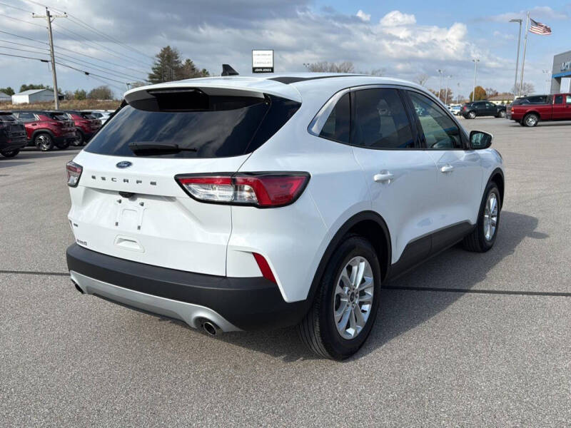 2021 Ford Escape SE