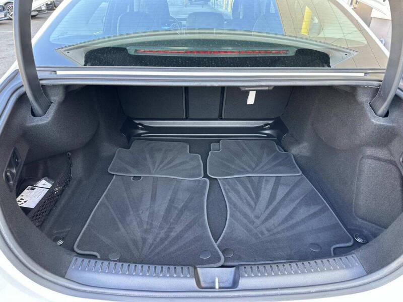 2025 Mercedes-Benz E-Class E 350 4MATIC