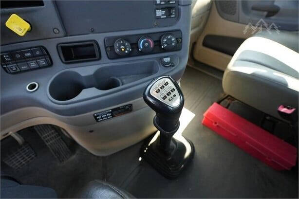 2015 Freightliner Cascadia