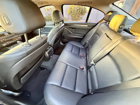 2016 BMW 5 Series 528i