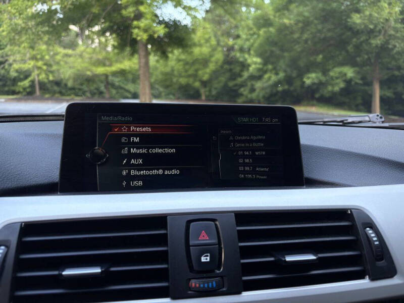 2017 BMW 3 Series 320i
