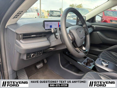 2024 Ford Mustang Mach-E Select