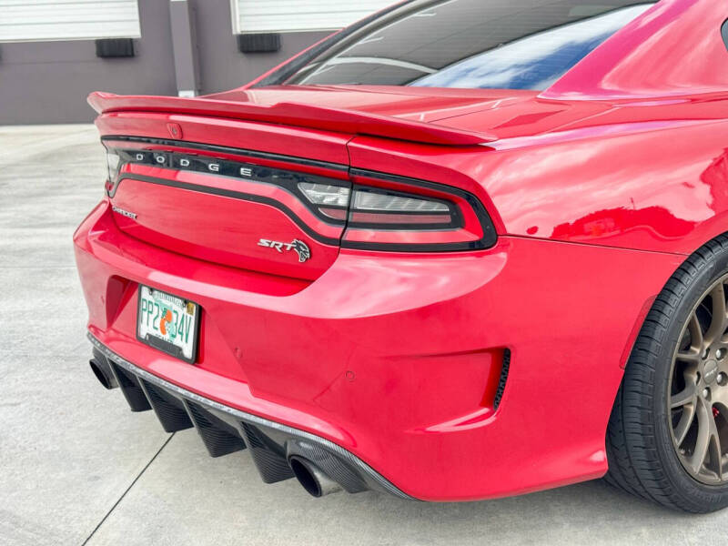 2015 Dodge Charger SRT Hellcat