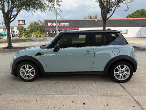 2013 MINI Hardtop Cooper