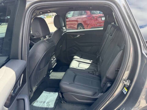 2024 Audi Q7 quattro Premium Plus 45 TFSI