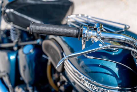 1952 Triumph Thunderbird