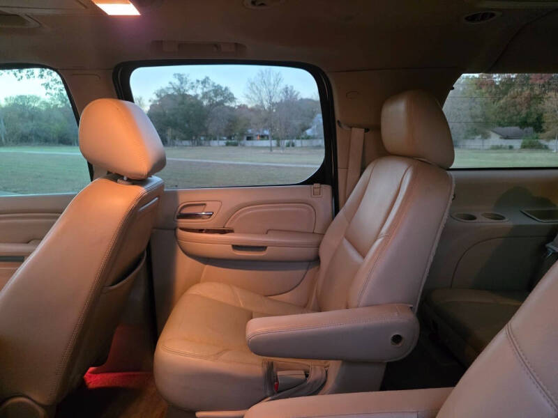 2013 Cadillac Escalade ESV Luxury