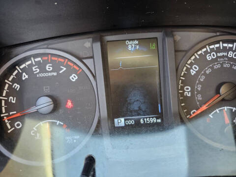 2022 Toyota Tacoma SR