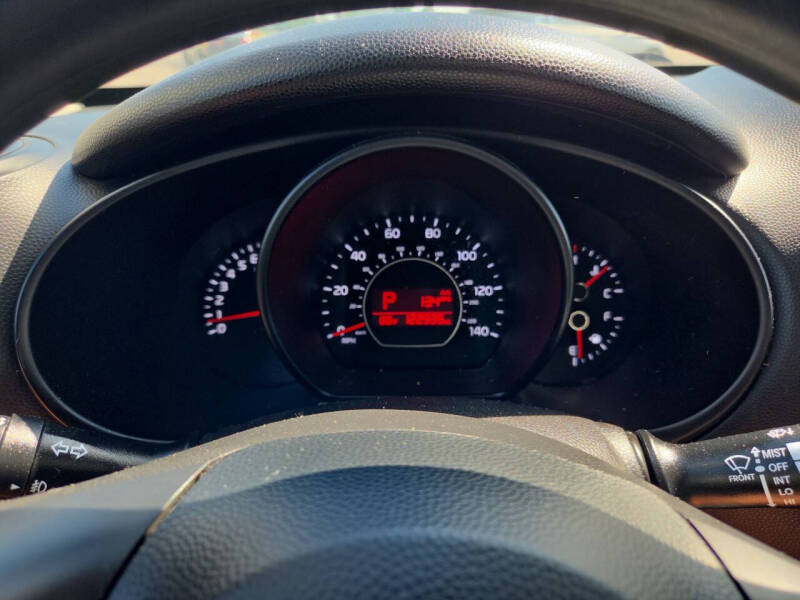 2017 Kia Soul +