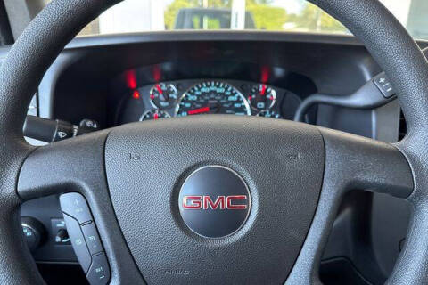 2026 GMC Savana 2500