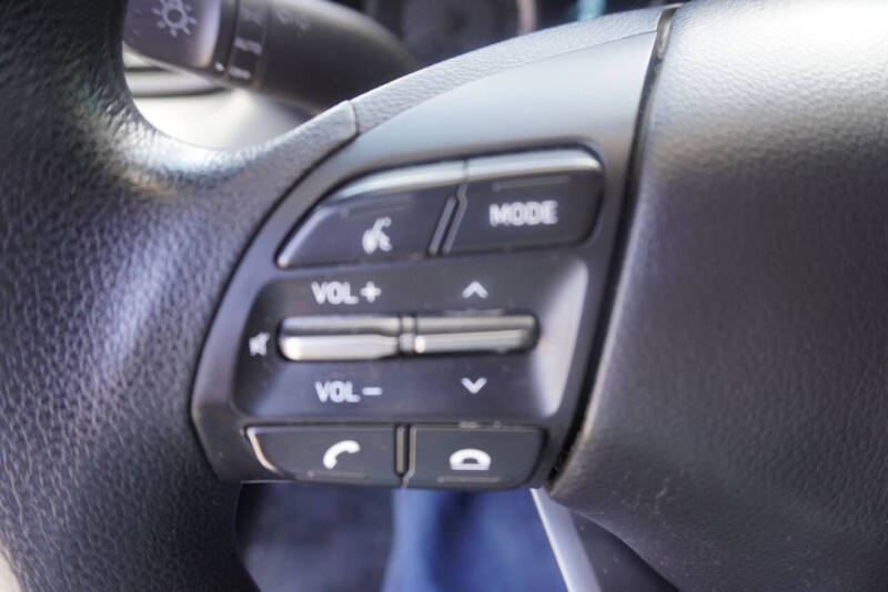 2019 Hyundai Veloster