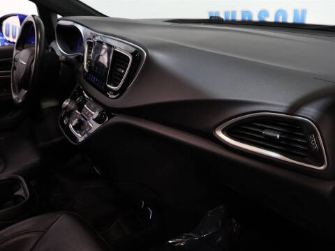 2020 Chrysler Pacifica Touring L