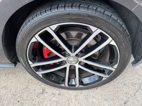 2017 Volkswagen Golf GTI SE