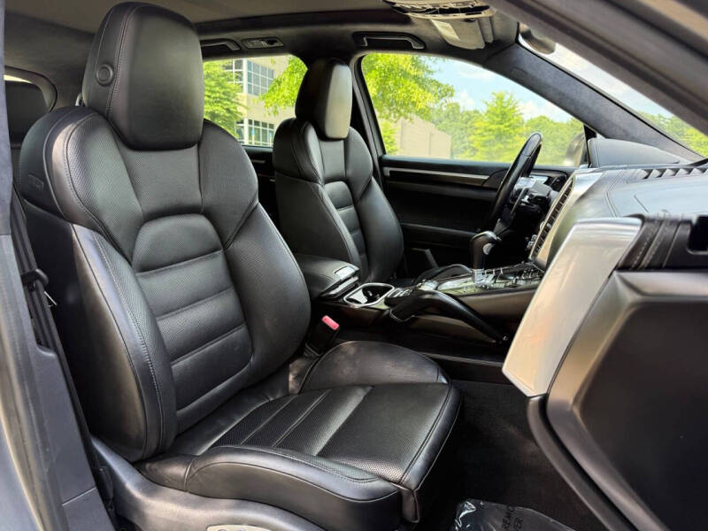 2016 Porsche Cayenne Turbo