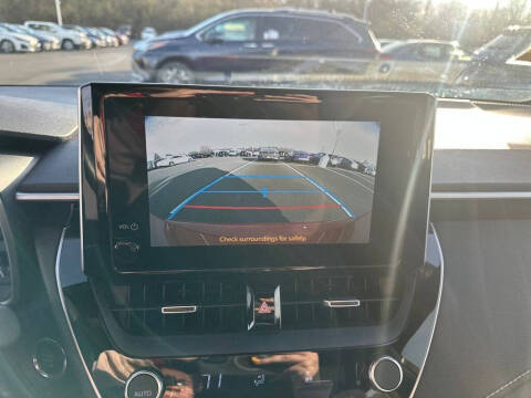 2025 Toyota Corolla Hatchback SE